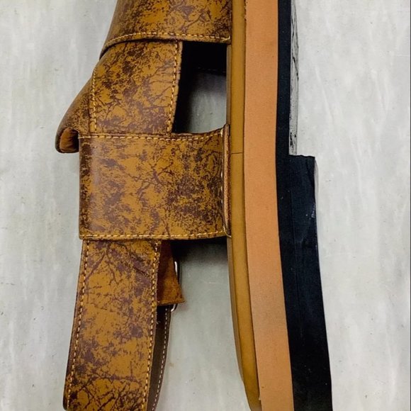 Premium Quality Men's Leather Sandals, Handcrafted Peshawari Chappal - Picture 8 of 12